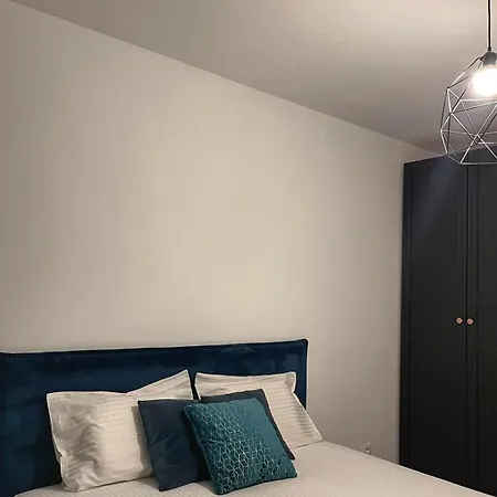 Premium Hils Pallady Апартаменты *