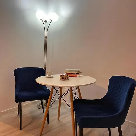 Premium Hils Pallady *